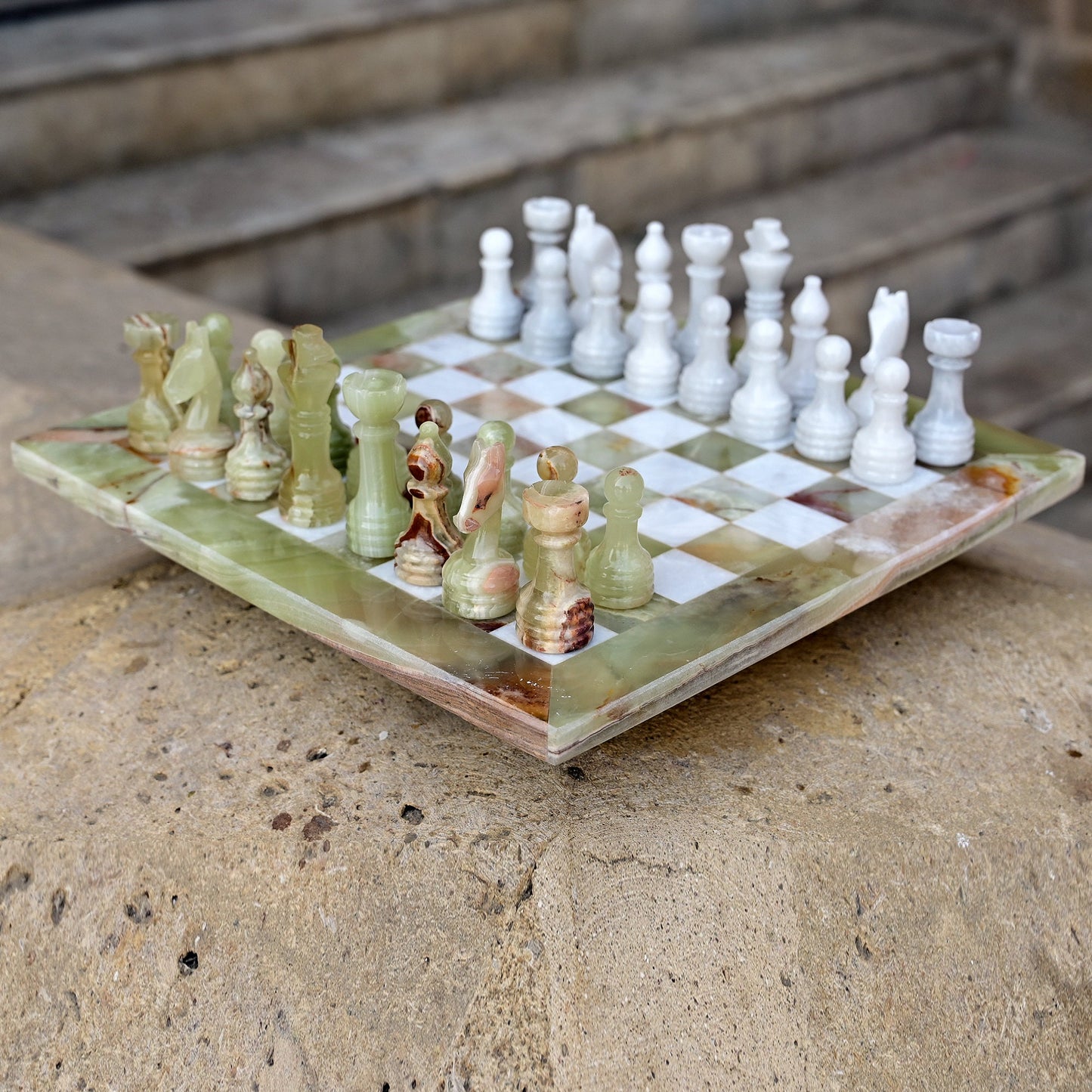Green Onyx and White Elegant Chess Set 15 Inches